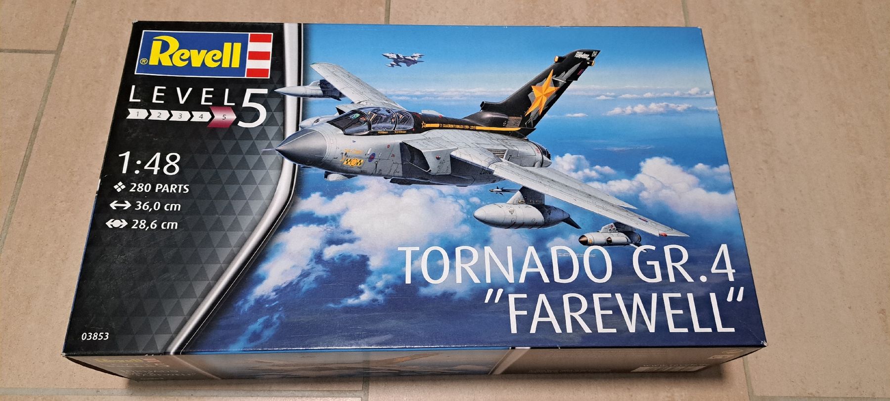 Revell Kit di modellismo & Modellini statici: Tornado GR.4 Revell 1/48 – Nuovo e nell'imballaggio originale da Selzach venduto da Eierloch