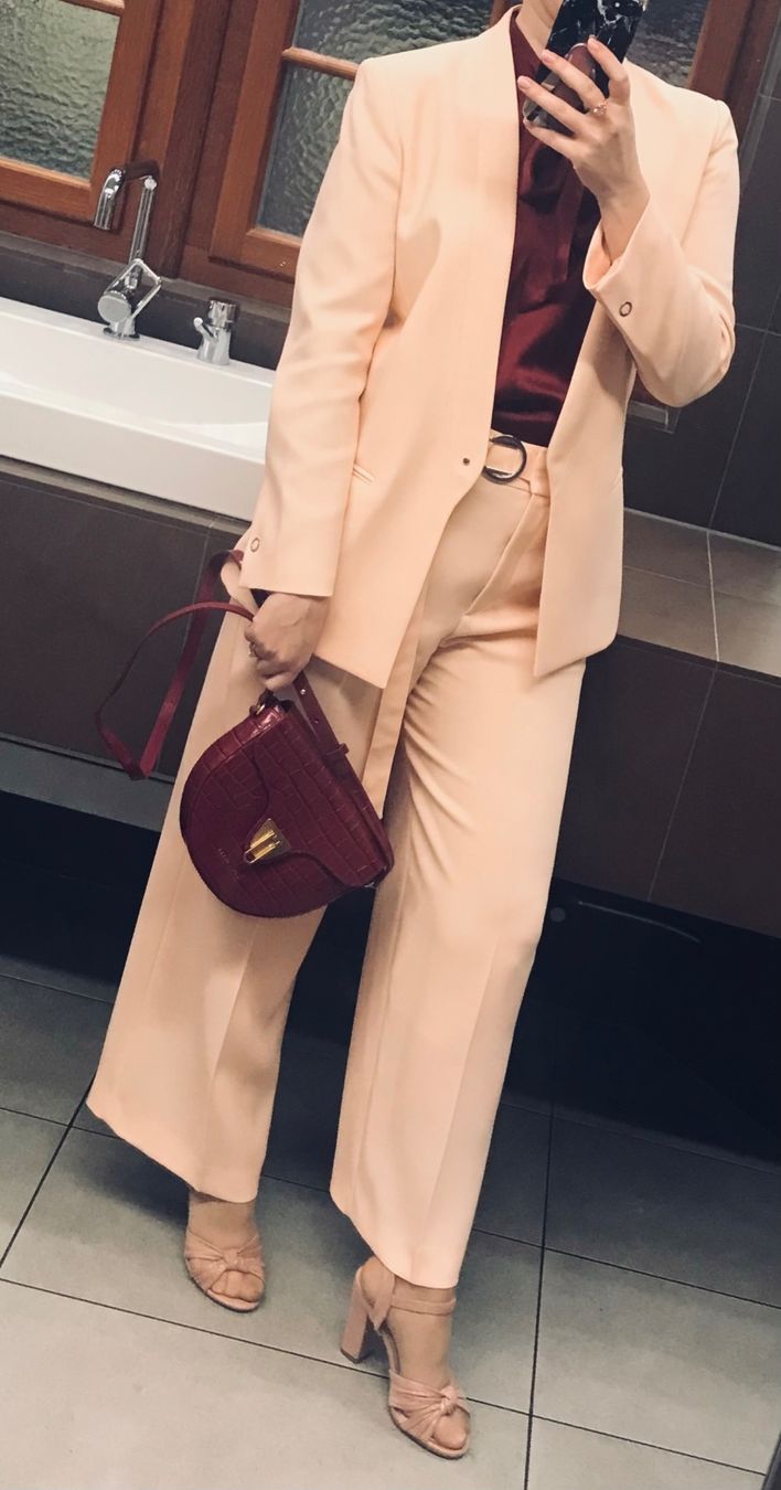 Hugo Boss Completi & Tailleur: Hugo Boss Anzug Apricot 36/38 – Usato da Zürich venduto da bet_pjx9 8