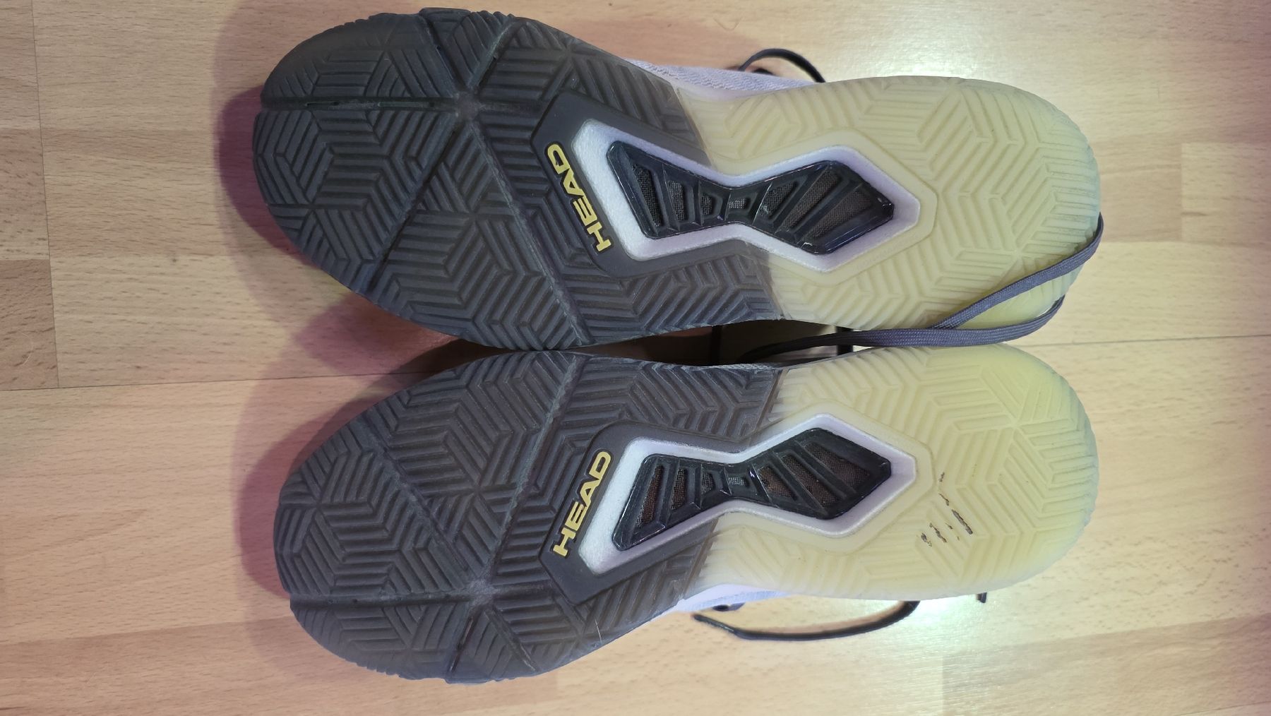 Head Scarpe da uomo: HEAD Motion Pro Padelschuh Grösse 44.5 – Usato da Däniken SO venduto da Tennis-Reptiles 1