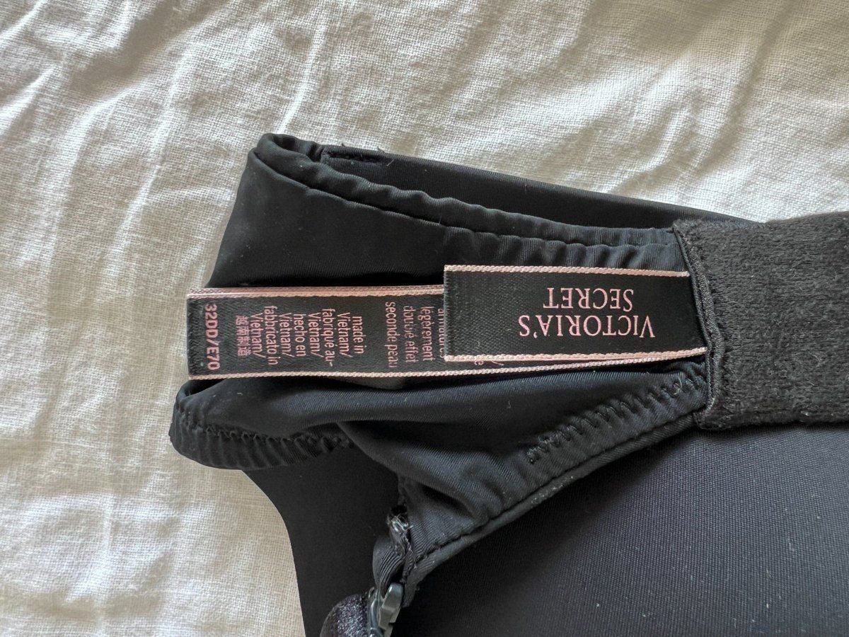 Victoria's Secret Altra biancheria intima: Victoria's Secret BH, 32DD – Usato da Muri b. Bern venduto da michellew23 2