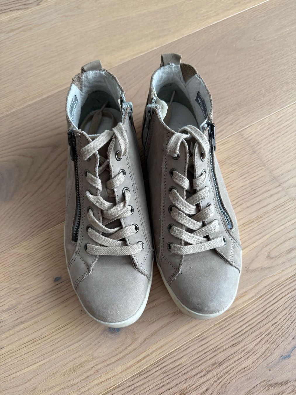 Tamaris Scarpe da donna: Tamaris Schuhe – Usato da Richterswil venduto da KAYLEIGH_77 1