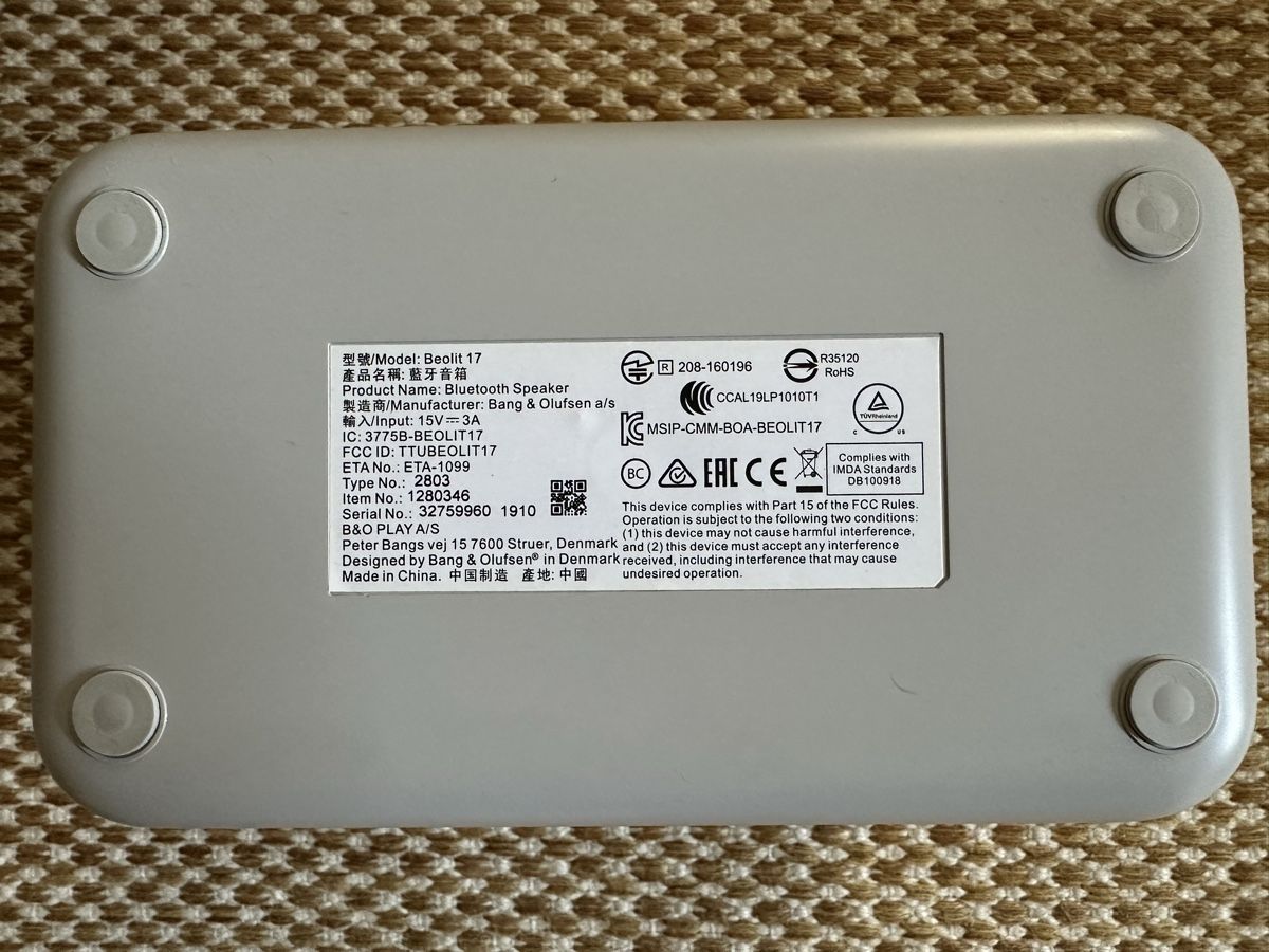 Bang & Olufsen Casse acustiche: BANG & OLUFSEN Beolit 17 - defekt! – Difettoso da Steffisburg venduto da ThymusVulgaris 1