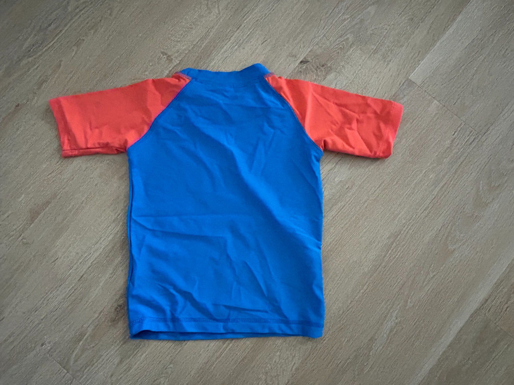 Costumi da bagno: UV Badebekleidung 3-teilig, Grösse 110/116 – Usato da Zumikon venduto da meter03 1