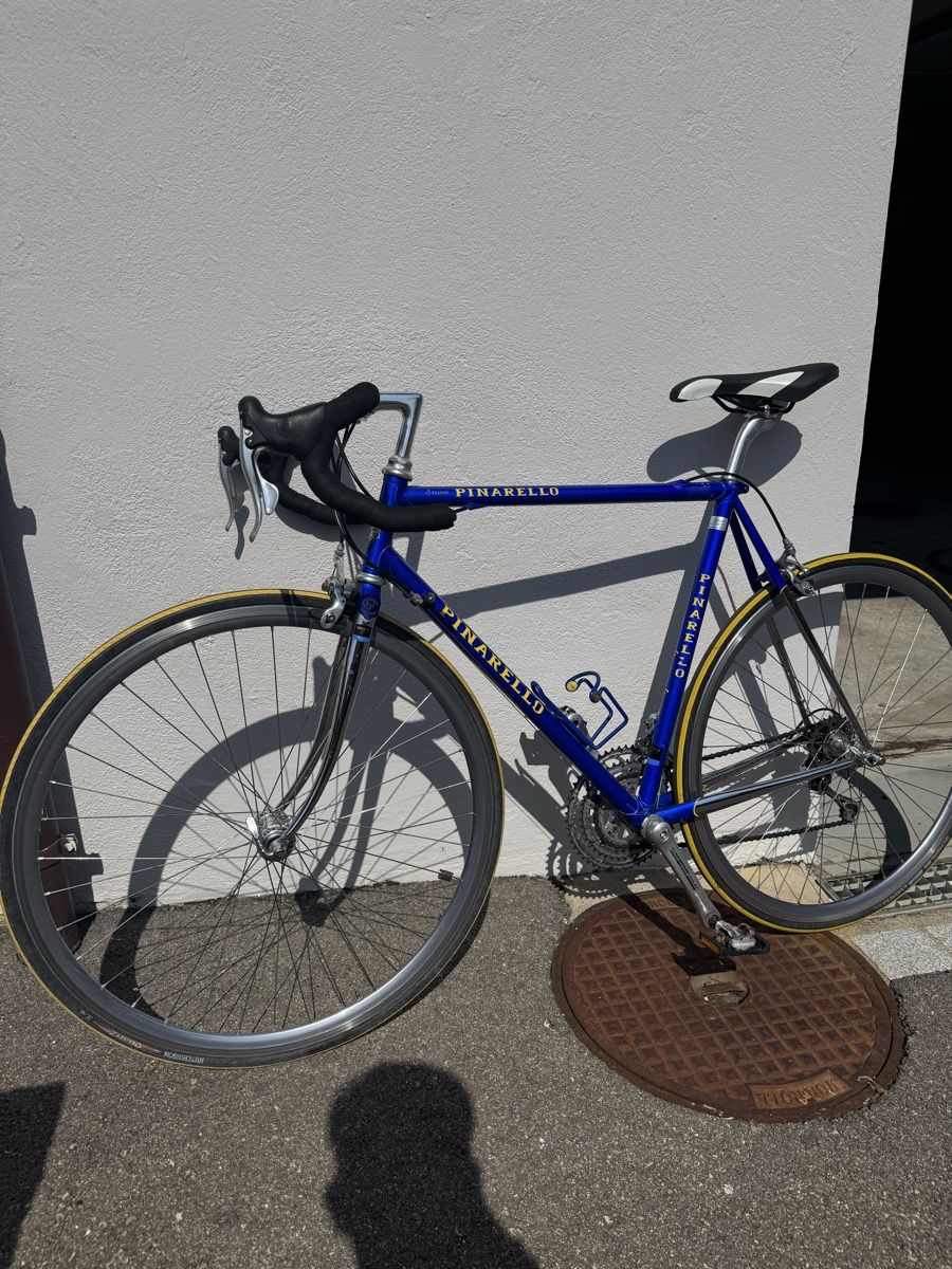 Biciclette: Pinarello Stelvio mit Campagnolo Komponenten – Usato da Berg SG venduto da cil_p8z9 9