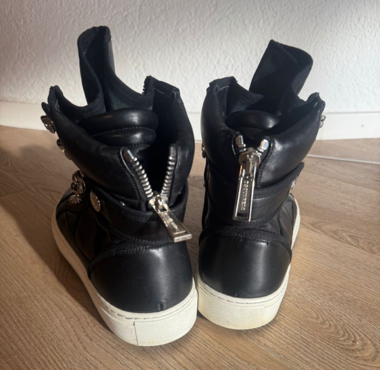 Dsquared2 Scarpe da uomo: DSQUARED2 High-Top Sneaker – Usato da Herzogenbuchsee venduto da zukerka 3