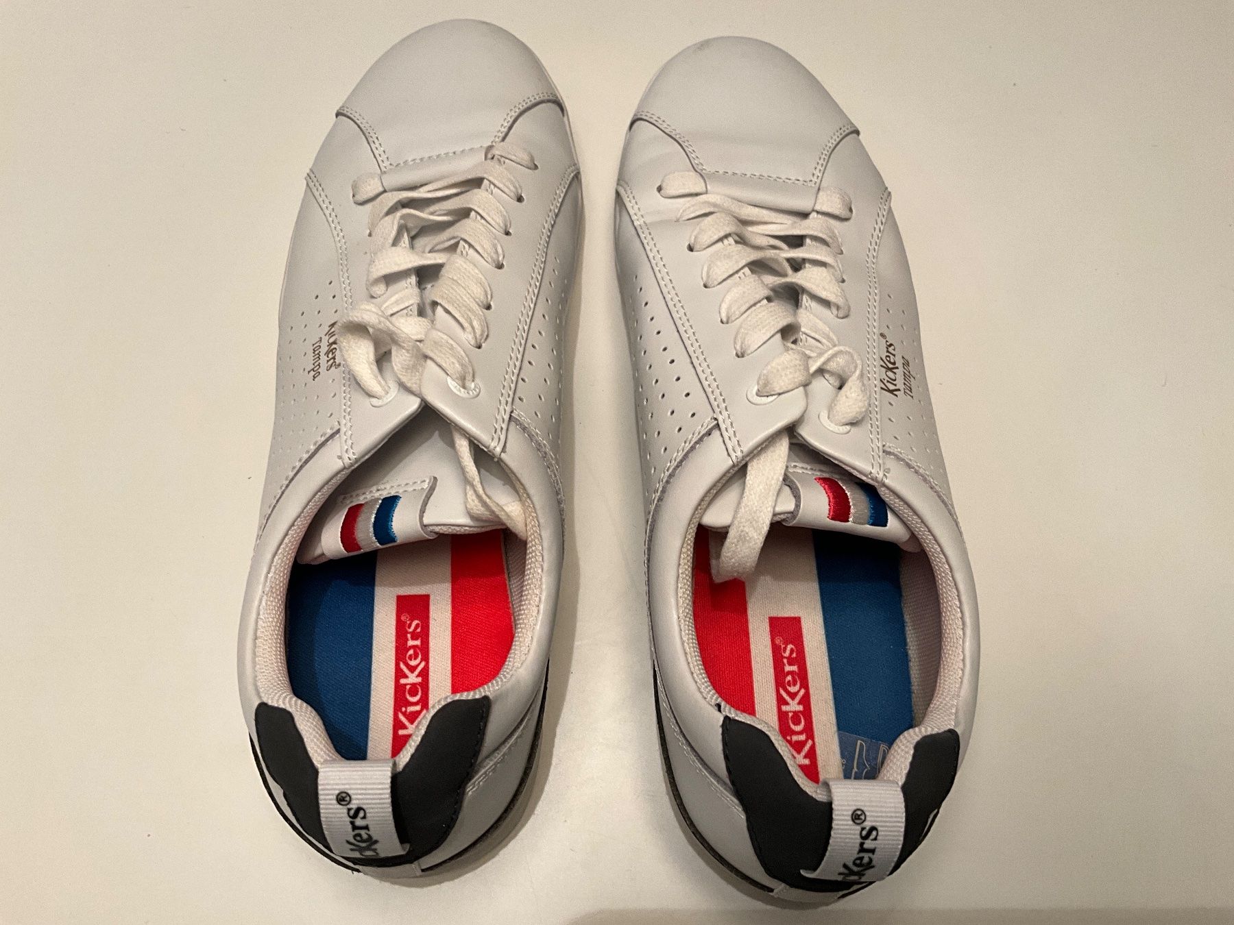 Kickers Scarpe da donna: Sneaker, KICKERS, Damen, Gr. 42 – Usato da Stäfa venduto da Rbeerli0 5