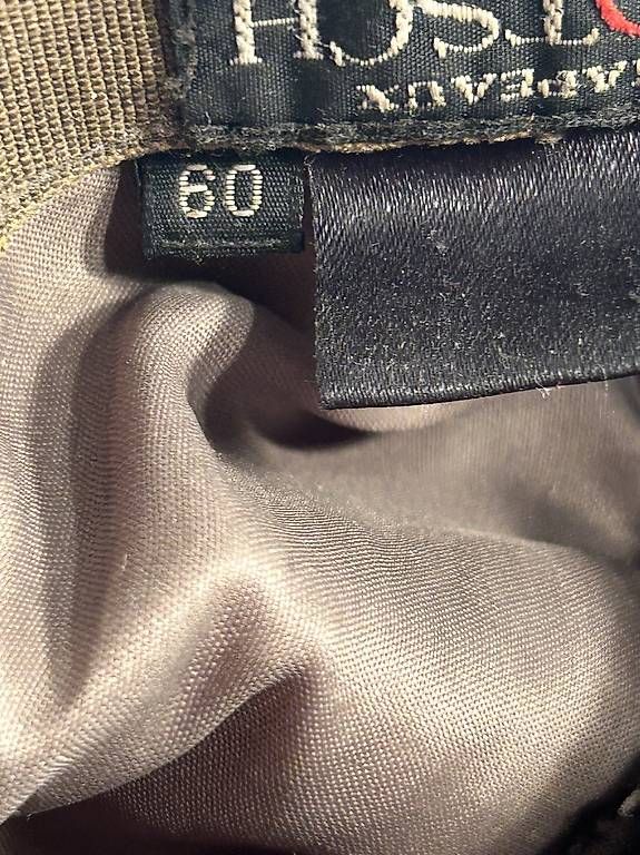 Copricapi, berretti & cappellini: Berretto Hermès modello piastrelle taille 60  – Usato da Cugnasco venduto da dilan1 3