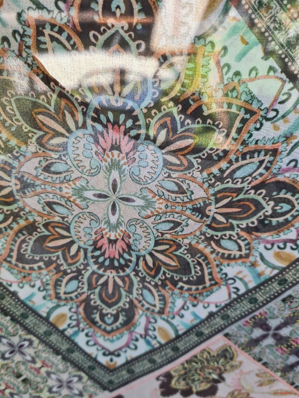 Tuniche: Tunika Patchwork Muster Damen Einheits Grösse guter Zustand – Usato da Dussnang venduto da Mak13 3