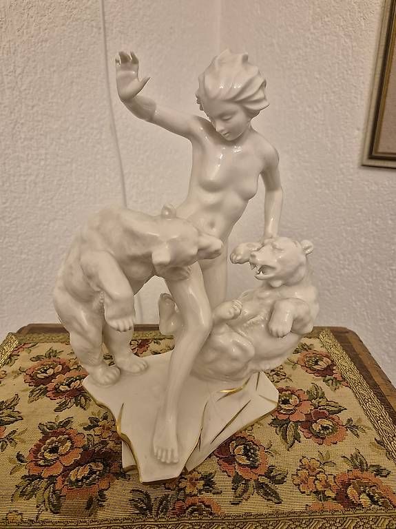 Statuette: Porzelanfigur – Usato da Chur venduto da marilandroland59 2