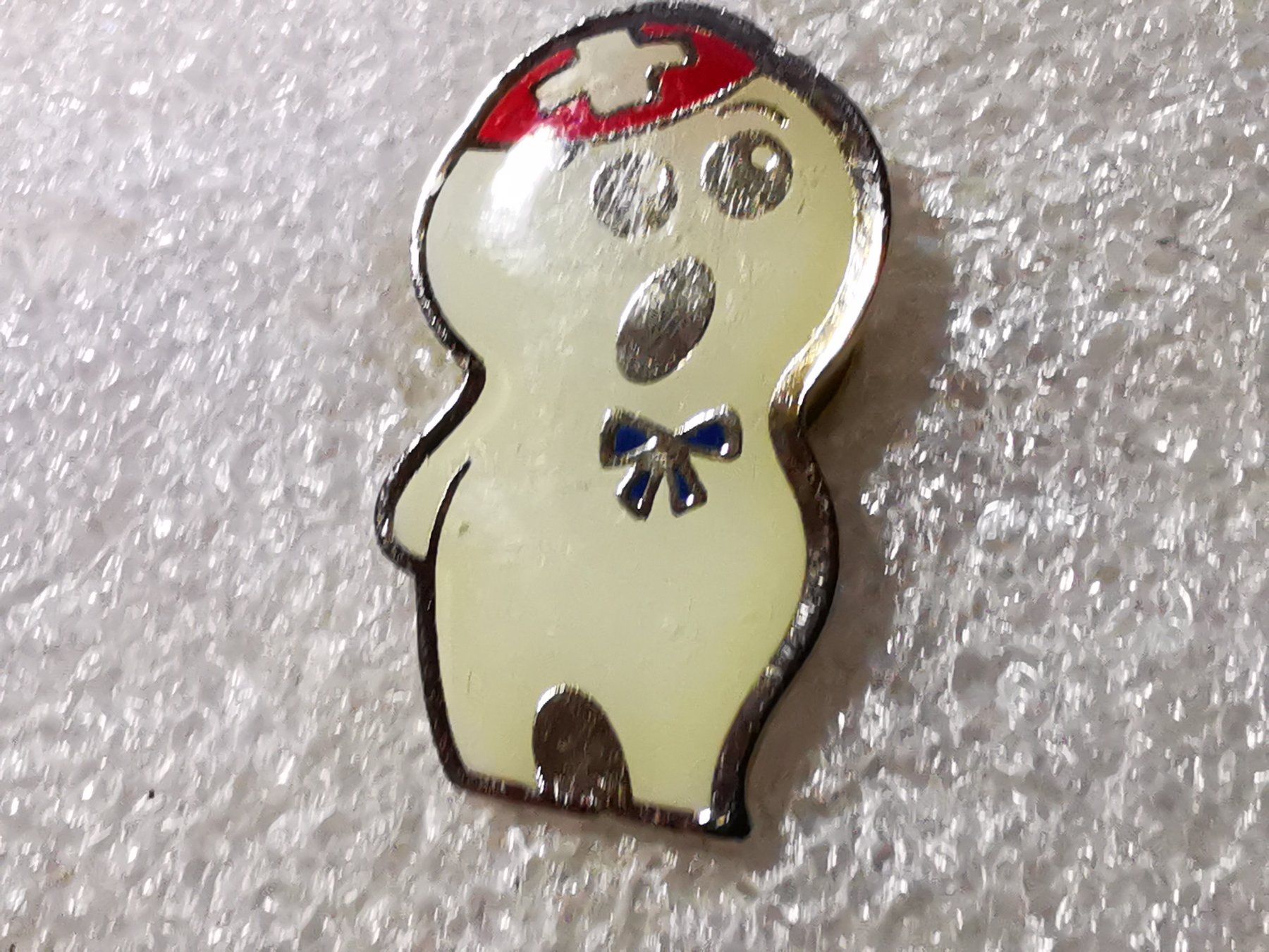Placchette & Badge: Ansteckpin 30: Maga Bio – Usato da Oppligen venduto da Pin-Fall-Shop