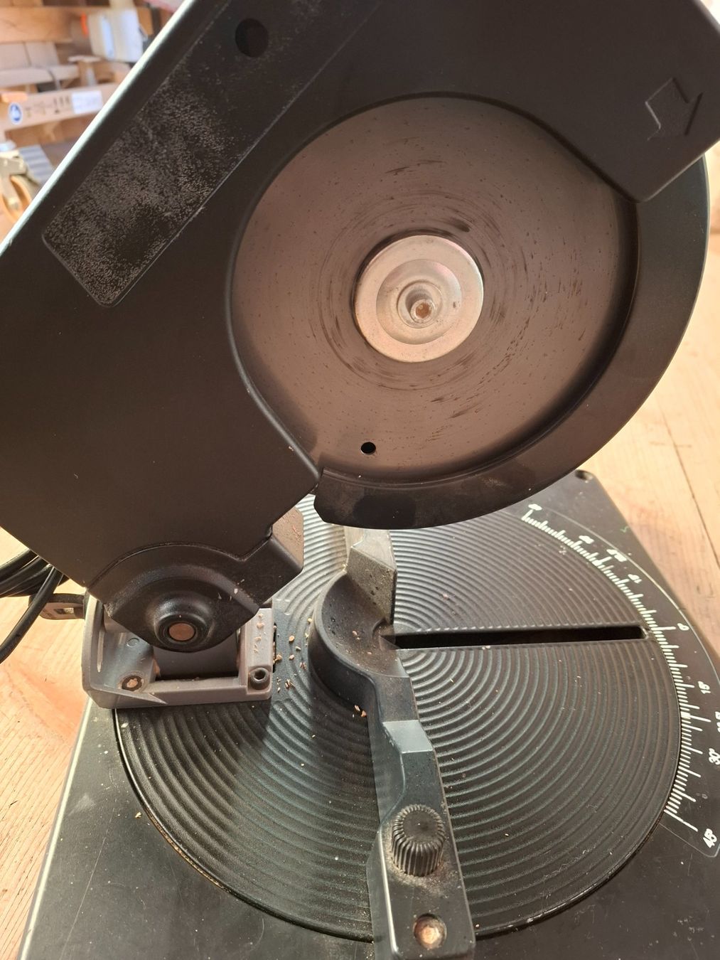 Seghe: Black&Decker Kappsäge KS805 – Usato da Pany venduto da Prjnjm 2