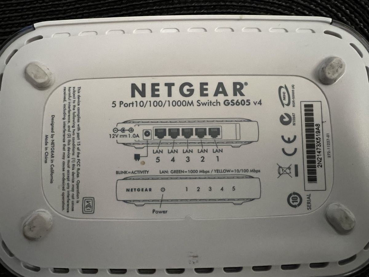 Netgear Modems & Router: Netgear GS605 v4 Gigabit Switch 5Port – Gebraucht aus Walenstadt von Waxfever839 2