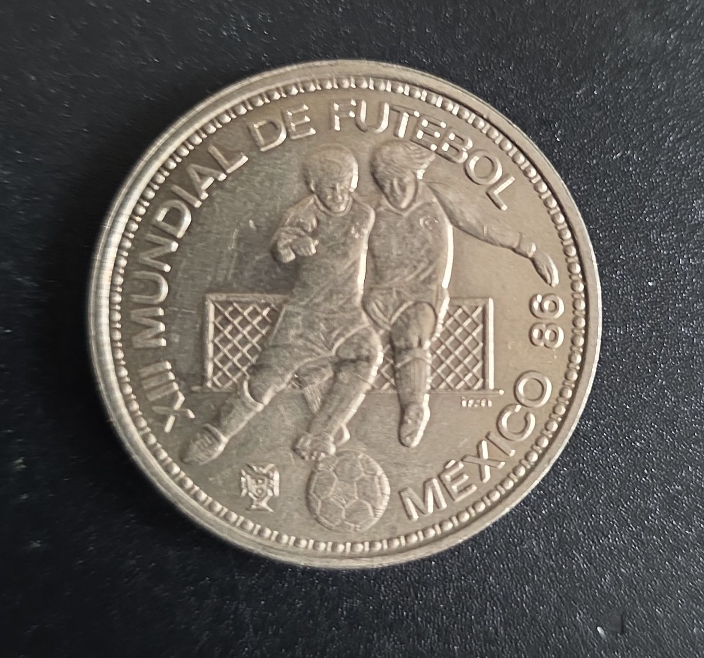 Alle Münzen: 100 escudos, pièce commemorative Mexique 86 – Gebraucht aus Genève von bbastos 1