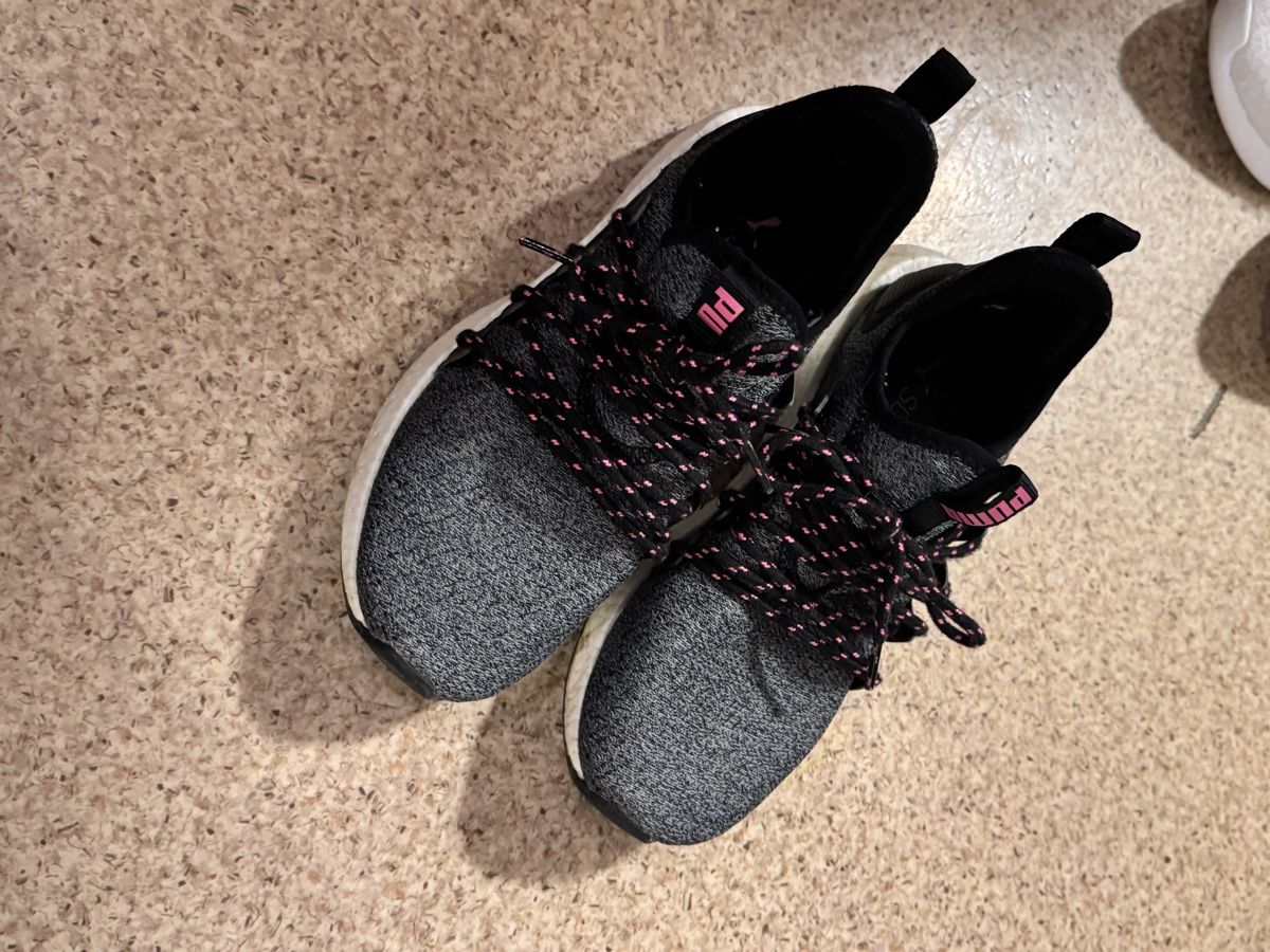 Nike Scarpe da donna: Puma schuhe Grösse 38 – Usato da Oeschgen venduto da Mich_elle 1