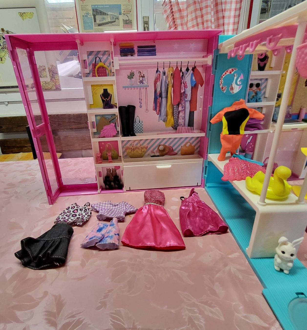 Puppen: Barbie Traum UmkleideKoffer – Gebraucht aus Kägiswil von Megafi56 2