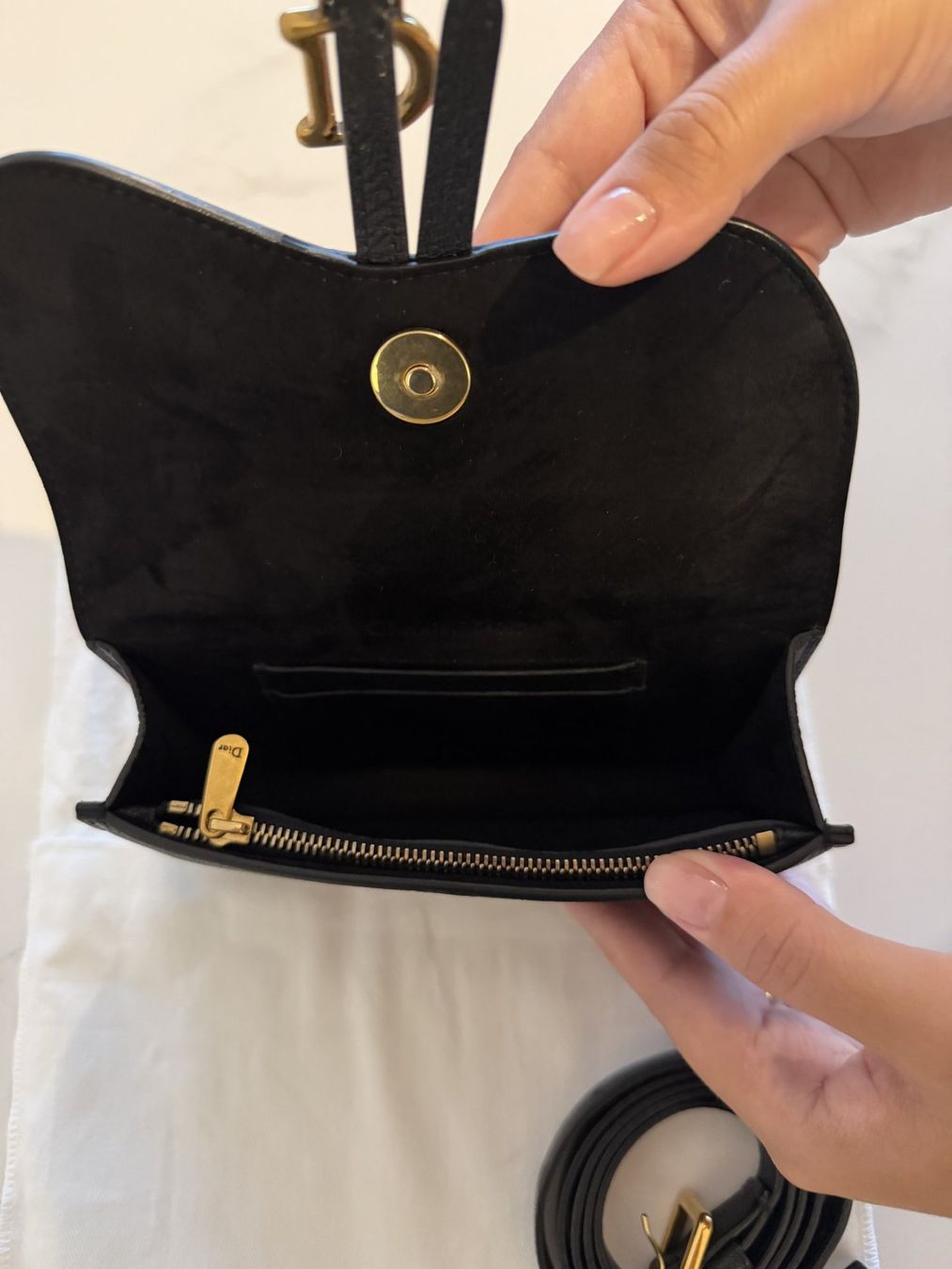 Dior Taschen für Damen: Dior Saddle Pouch (Bauchtasche) schwarz – Gebraucht aus Rotkreuz von absolutely.ayra 2