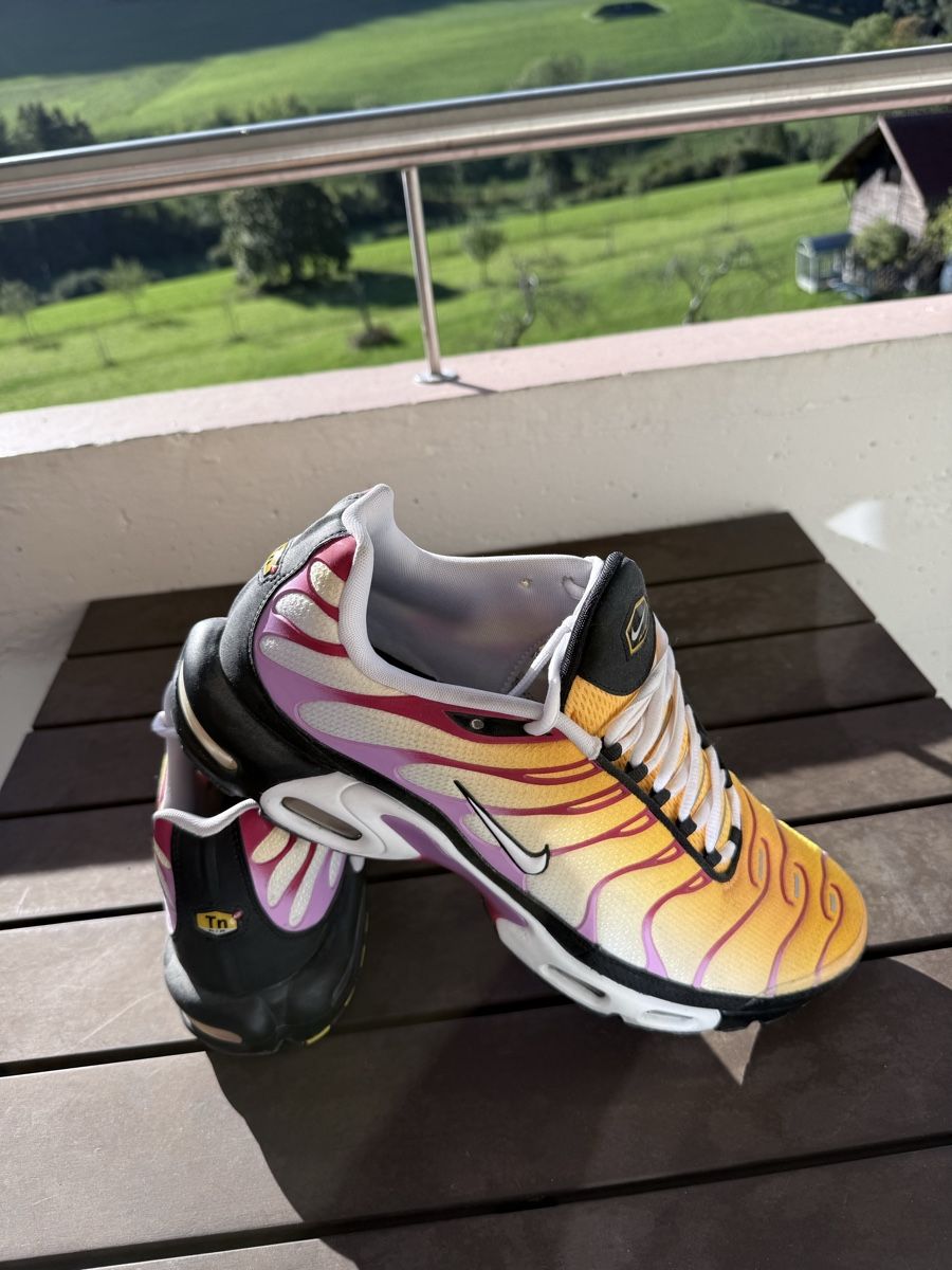 Nike Chaussures hommes: Nike TN  – D'occasion à Renan BE par Meh1983