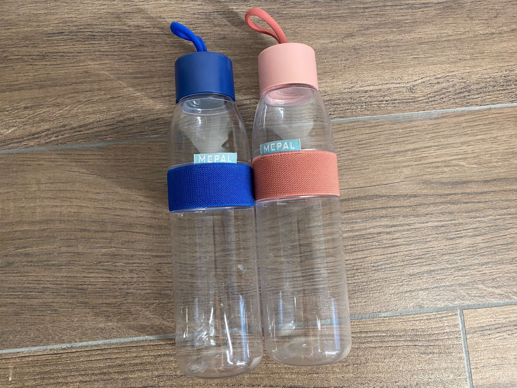 Borracce & Thermos: 2 Mepal Trinkflaschen 500 ml blau pink – Usato da Pratteln venduto da a23_j2gs 6