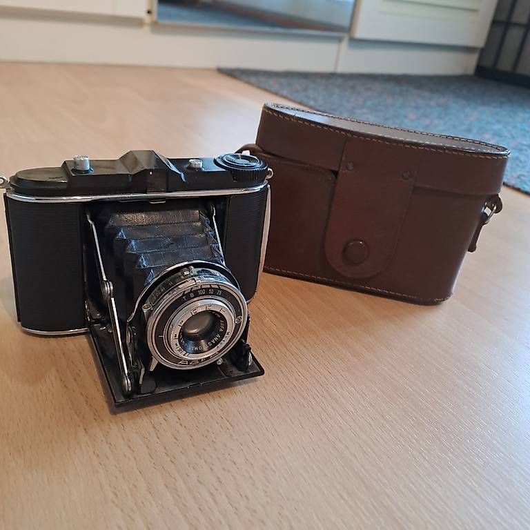 Agfa Fotocamera: AGFA Isolette Kamera – Usato da Heimberg venduto da Bzafira 4