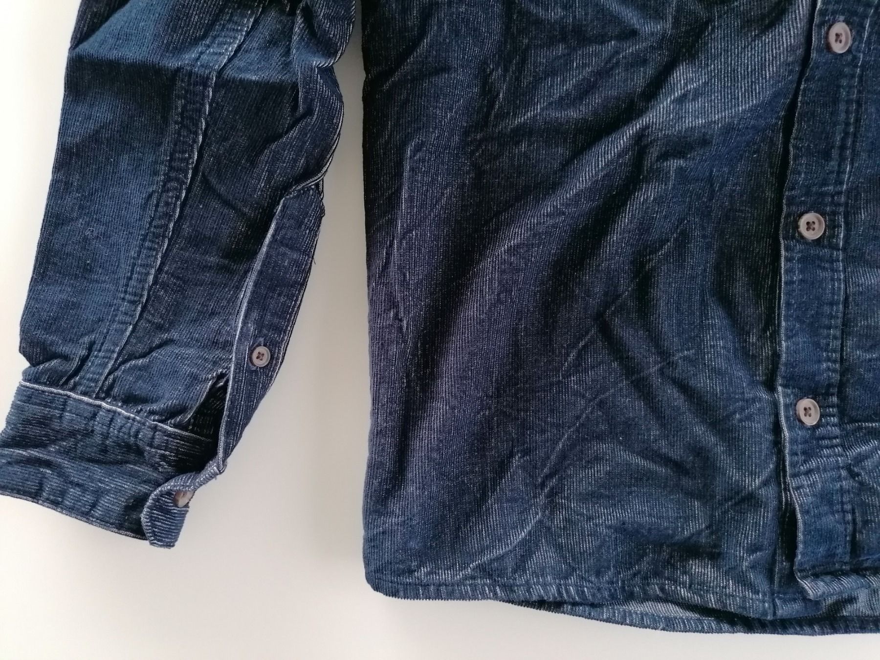 C&A Hemden, T-Shirts & Polos: TOP-Zust. Boy Cord-Hemd 152 – Gebraucht aus Uster von Smilla07 1