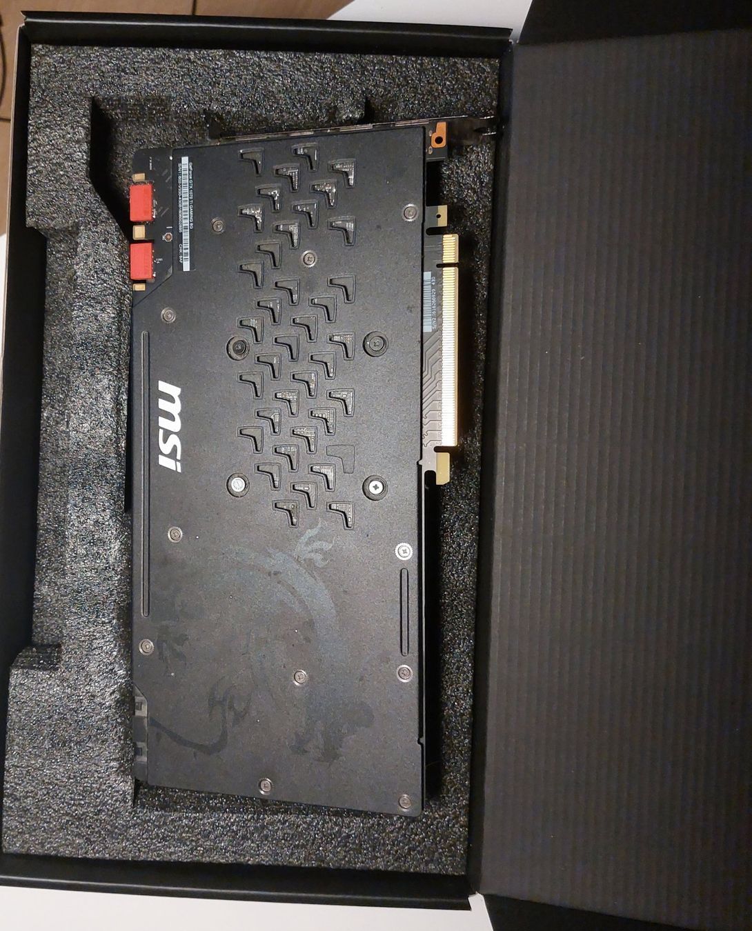 MSI Schede grafiche: MSI GTX 1070 Ti – Usato da SEUZACH venduto da Sibylle223 2