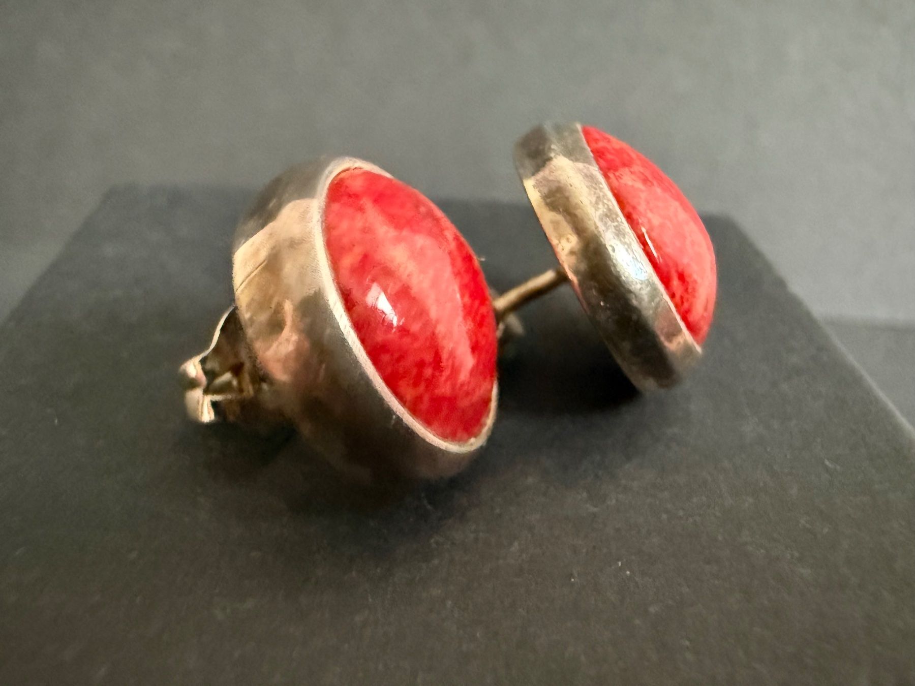 Orecchini pendenti & Orecchini a lobo: Silber Ohrstecker mit Schaumkorallen 925 – Usato da Spiegel b. Bern venduto da Rogger72 1