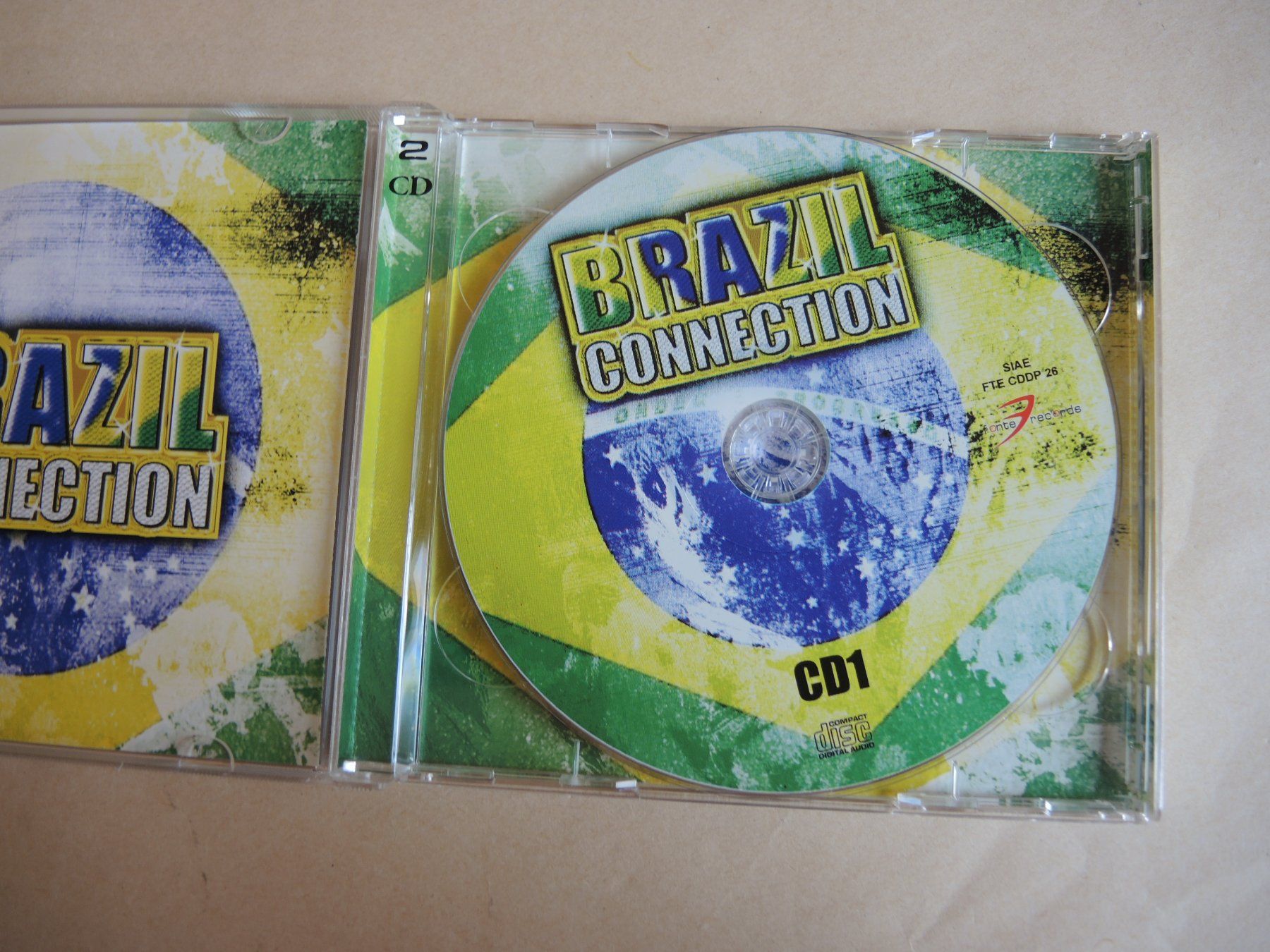CDs: 2 CD Set " Brazil Connection " - Sommerhits do Brasil – D'occasion à Rorschach par maeck8 1