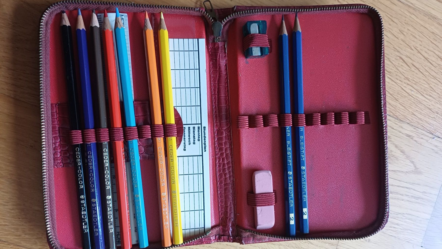 Stifte & Marker: Vintage Federmäppchen – Gebraucht aus Oberneunforn von Bumbam 3