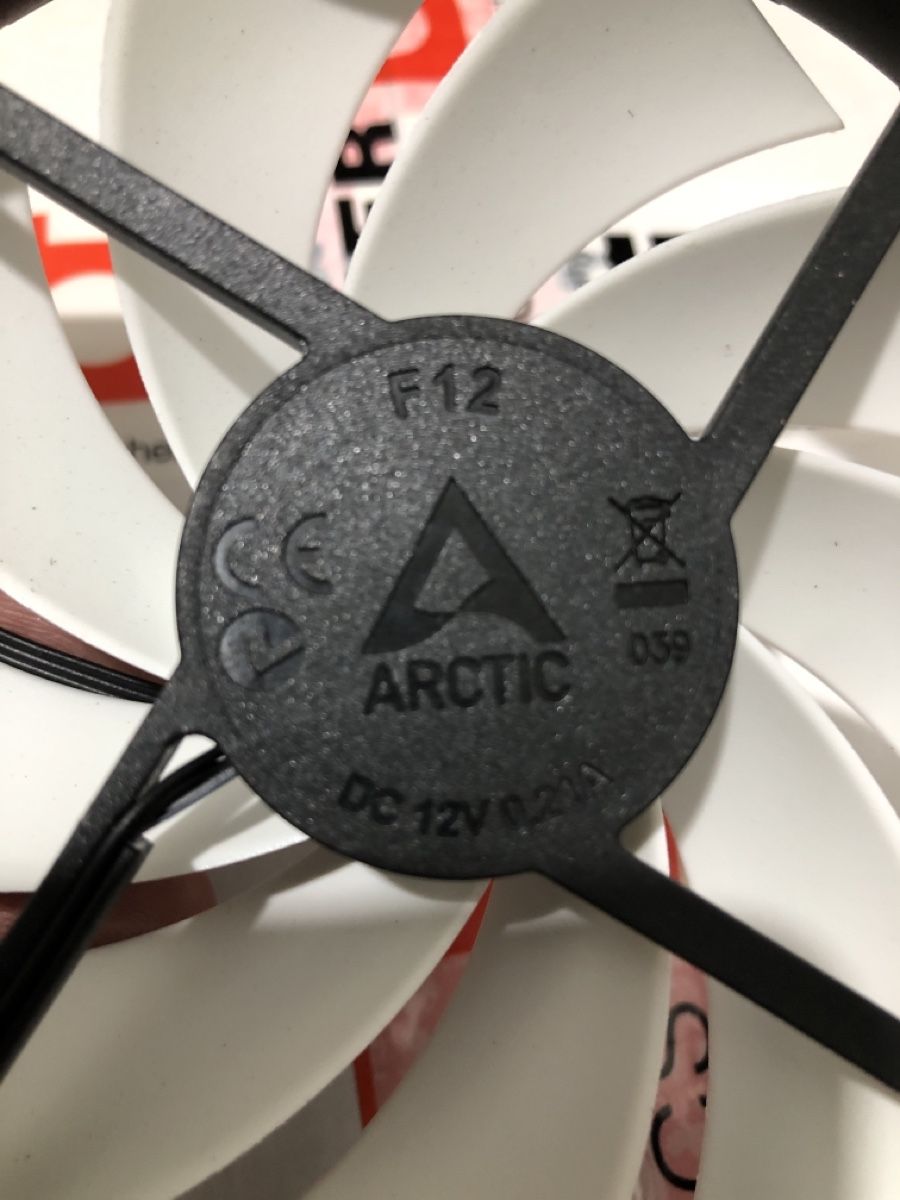 Ventilatori: Neu Vintilator für pc – Nuovo (secondo la descrizione) da Biel-Bienne venduto da alos07 2