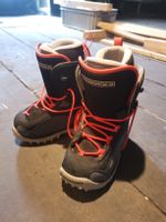 Chaussures boots de snowboard Salomon 35 comme neuves 