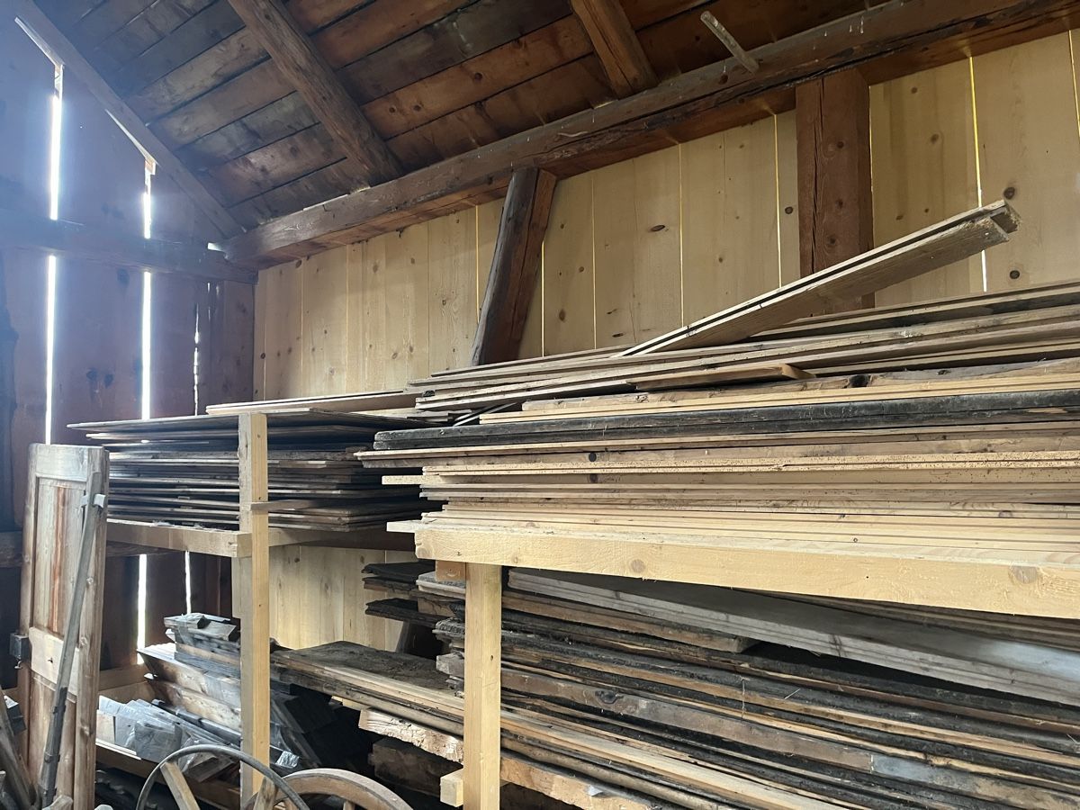 Articoli in legno: Altholz Restposten – Usato da Tschappina venduto da JakobK01
