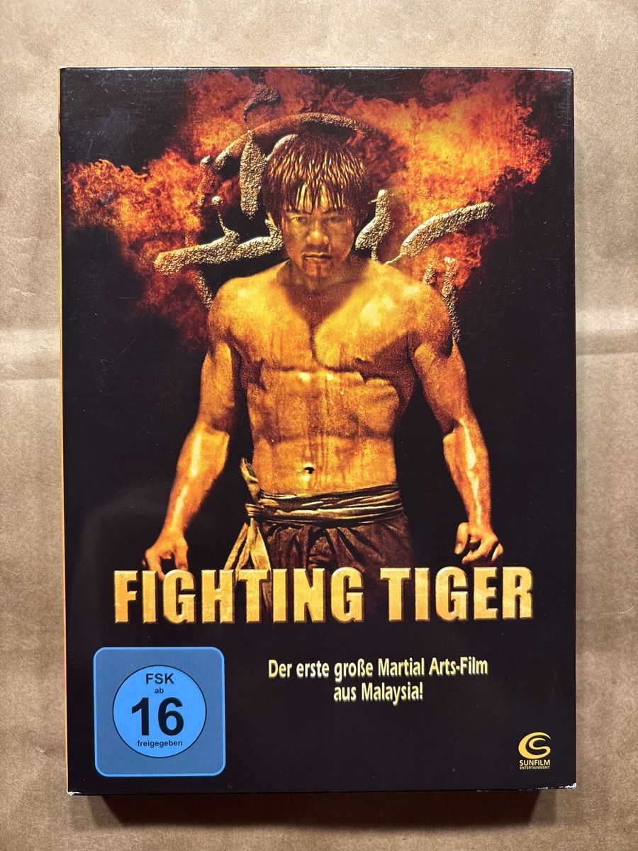 Tutti i DVDs: Fighting Tiger (2204) – Usato da Ruswil venduto da Slivio_