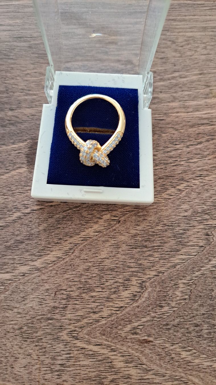 Anelli: magnifique bague dorée avec brillants - taille 9 – Nuovo (secondo la descrizione) da Chêne-Bourg venduto da n4r_7kyb 1