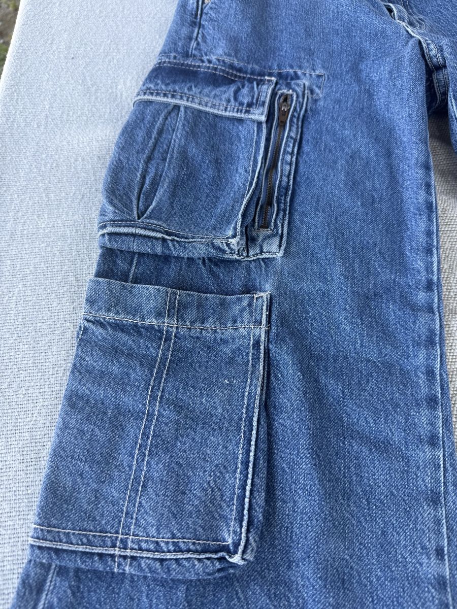 Guess Jeans: Guess cargo Jeans, Gr. 27 – D'occasion à Kreuzlingen par nik_d2fj 1