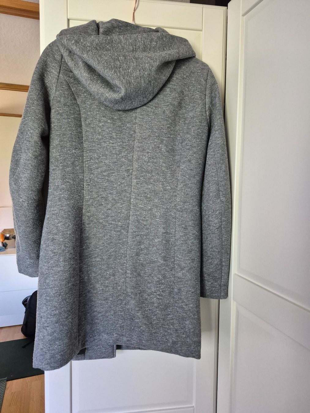 Cappotti: Oberschenkellange Übergangsjacke ONLY, Grösse XS – Usato da Oberdorf NW venduto da Raf. 1