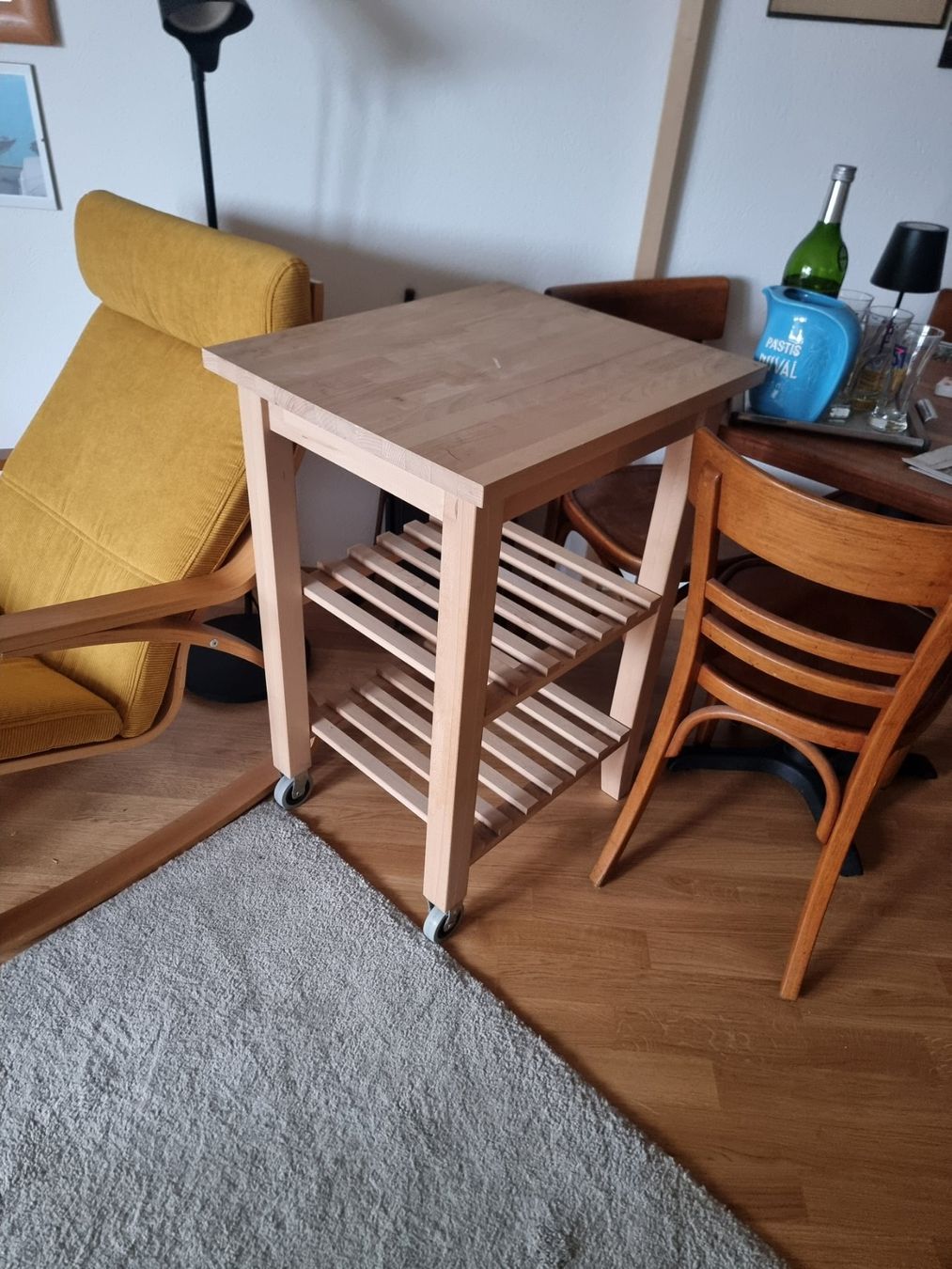 Ikea Dessertes: BEKVAM Desserte – D'occasion à Lausanne par gdb01 1