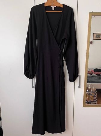 Robe portefeuille noire, taille S