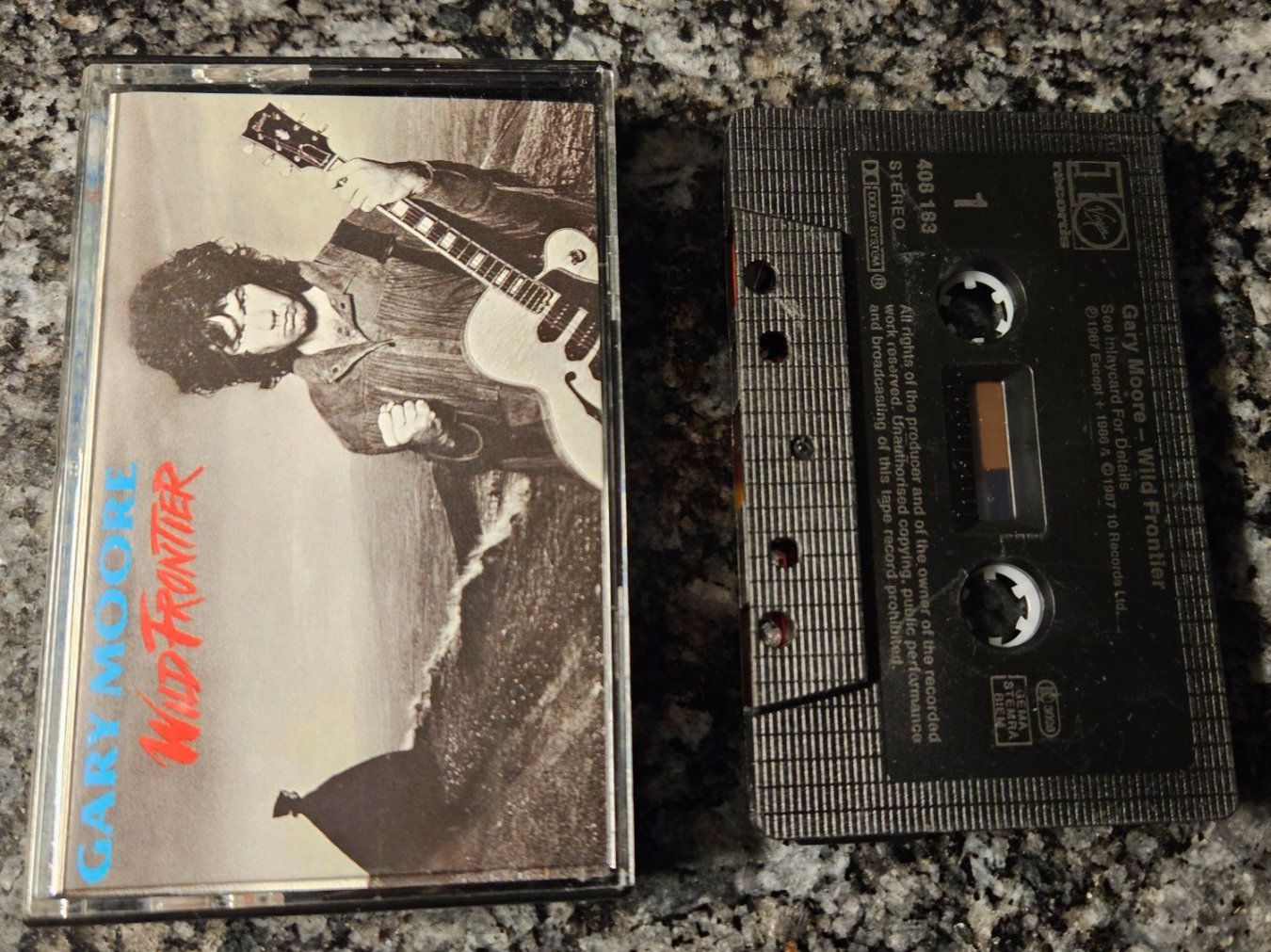Musicassette: Gary Moore - Wild Frontier Kassette – Nuovo (secondo la descrizione) da Untervaz venduto da FullFlap777