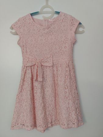 Kleid Gr. 128