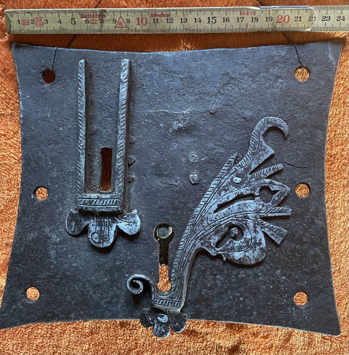 Cadenas: Antik Schloss Gotisch – D'occasion à Rorschacherberg par farmer61 6