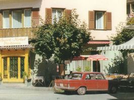 GSTAAD: Sport-Hotel Victoria mit Oldtimern ~1970