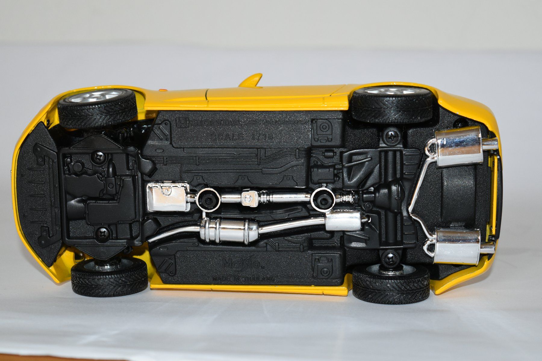 Maisto Modellini d'auto: Honda S2000 1/18 Maisto Modellauto – Usato da Zürich venduto da johnny.tifosi 3