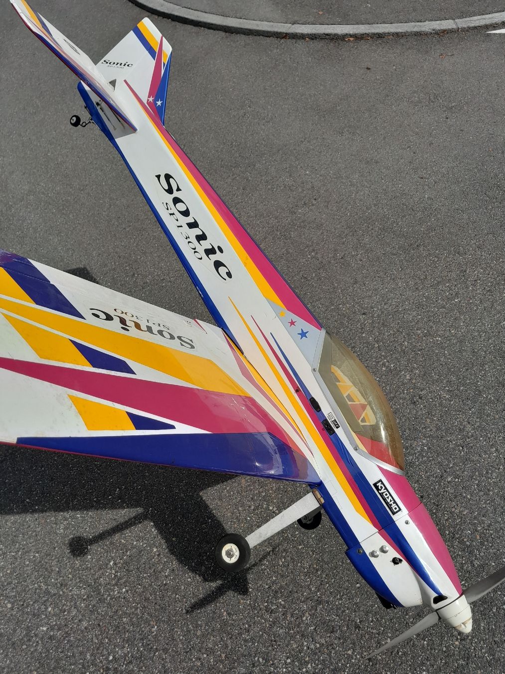 Kyosho Modellismo RC: Kyosho Sonic 1300 mit Yamada Viertakter – Usato da St. Gallen venduto da SchweizoMat 1