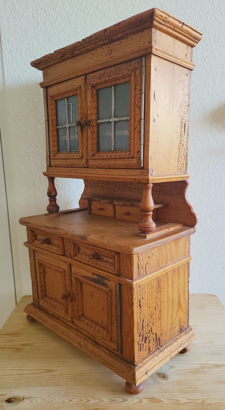 Armadi: Modell-Küchenschrank Biedermeier um 1850 – Usato da Muttenz venduto da Mithrur 4