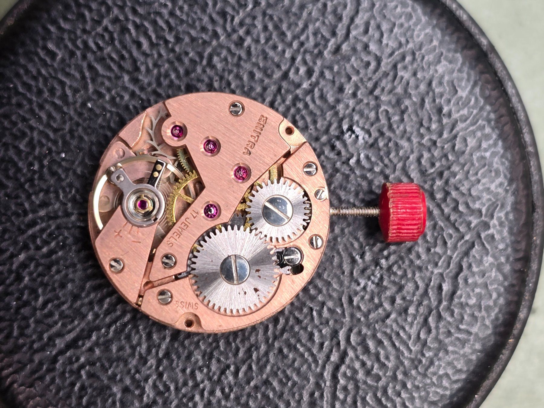 Orologi: Unitas 6487 avec date et jour et cadran – Usato da Tramelan venduto da Nirdan 2