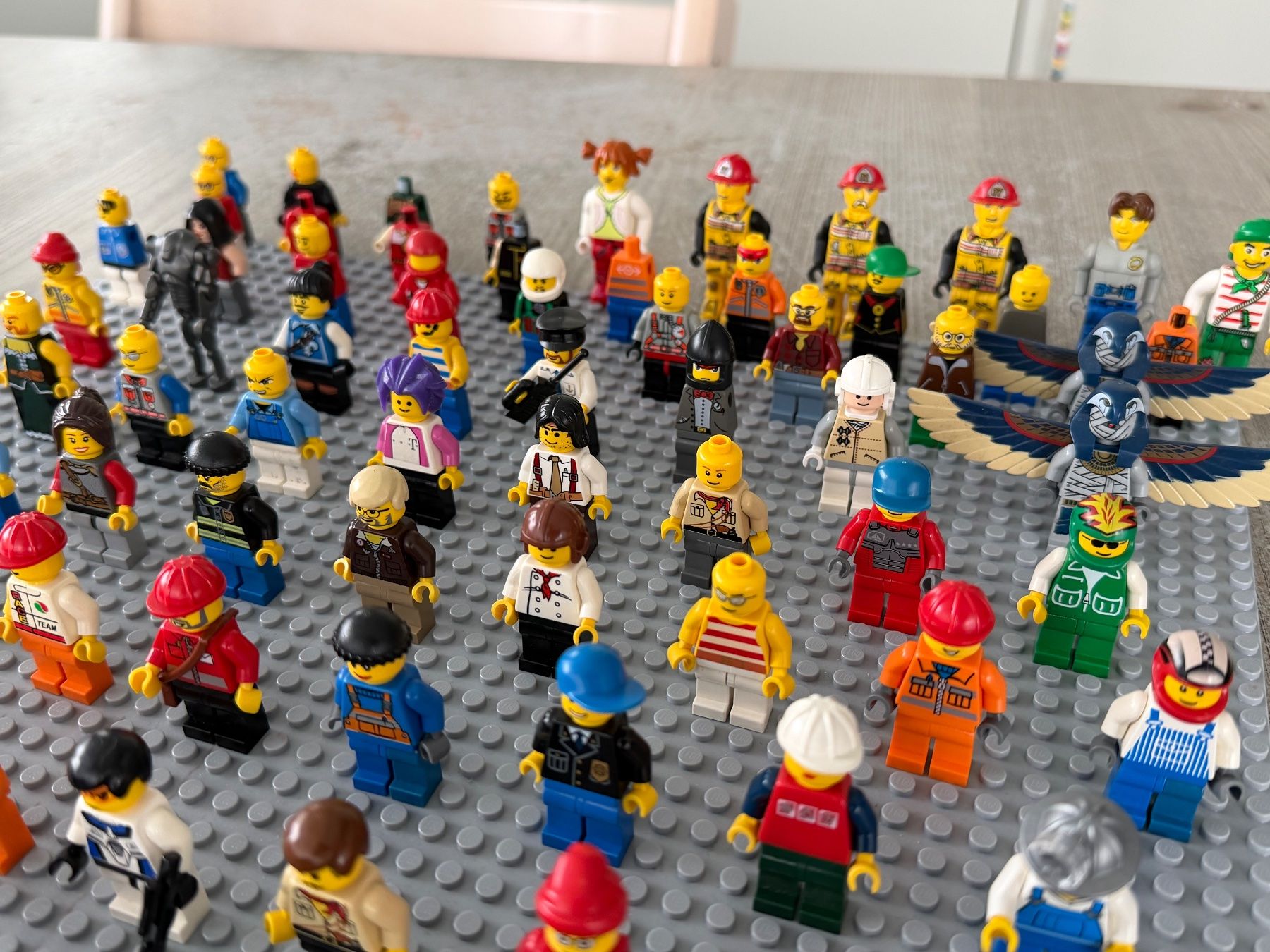 Lego Giocattoli: Lego Figuren Konvolut – Usato da Muri AG venduto da cag733 5
