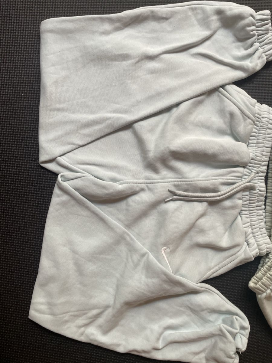 Nike Pantalons: Zwei teiler  – Neuf (Voir description) à Unterseen par Panini56 2