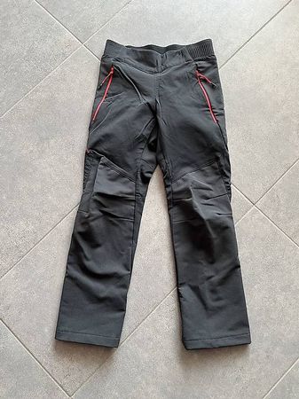 Softshellhose ca 5-7jährig