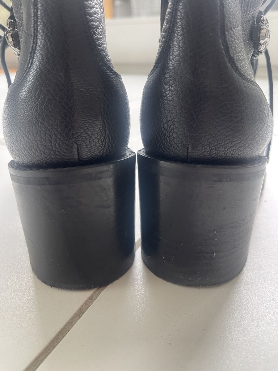 Jimmy Choo Scarpe da donna: Jimmy Choo Stiefeletten Gr. 39 – Usato da Küsnacht ZH venduto da divarocci 3