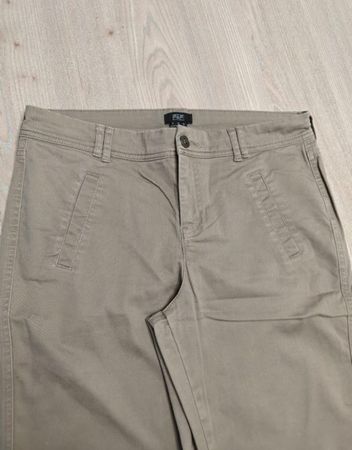 F&F Chino Hose, Khaki, Damengrösse 38, Top Zustand!